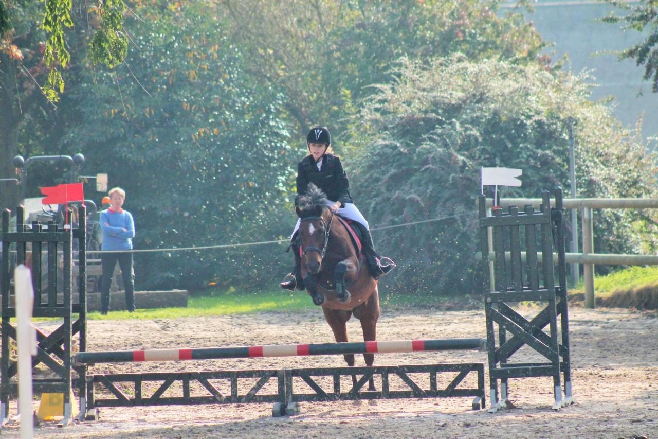 lena tarzan oct15
