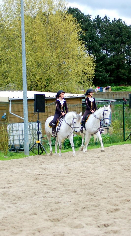 léa/ozaie et laura/kalina